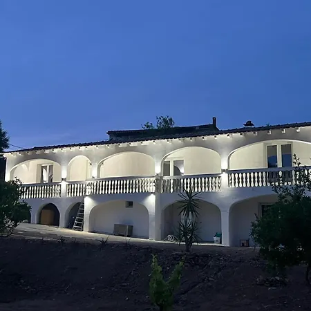 L 'alchitti Budoni